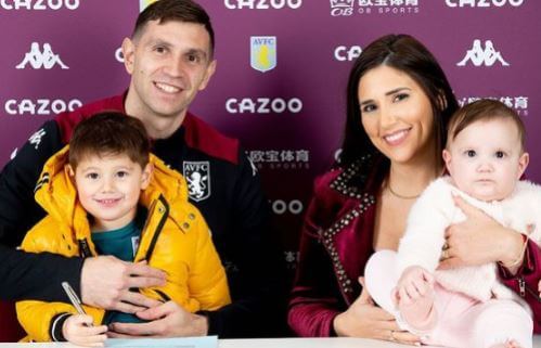 Mandinha Martinez and children accompany Emiliano Martinez wherever he goes.
